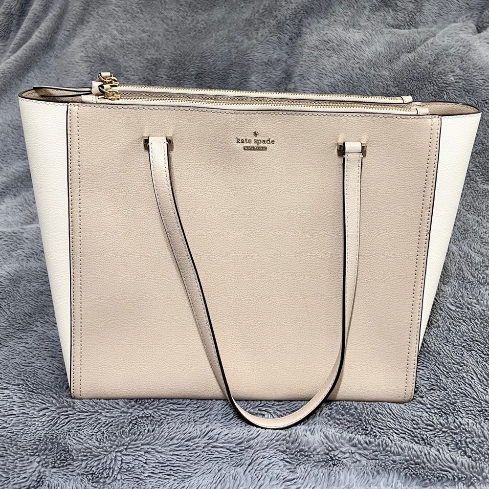 Kate Spade Tote beige neutral color great condition